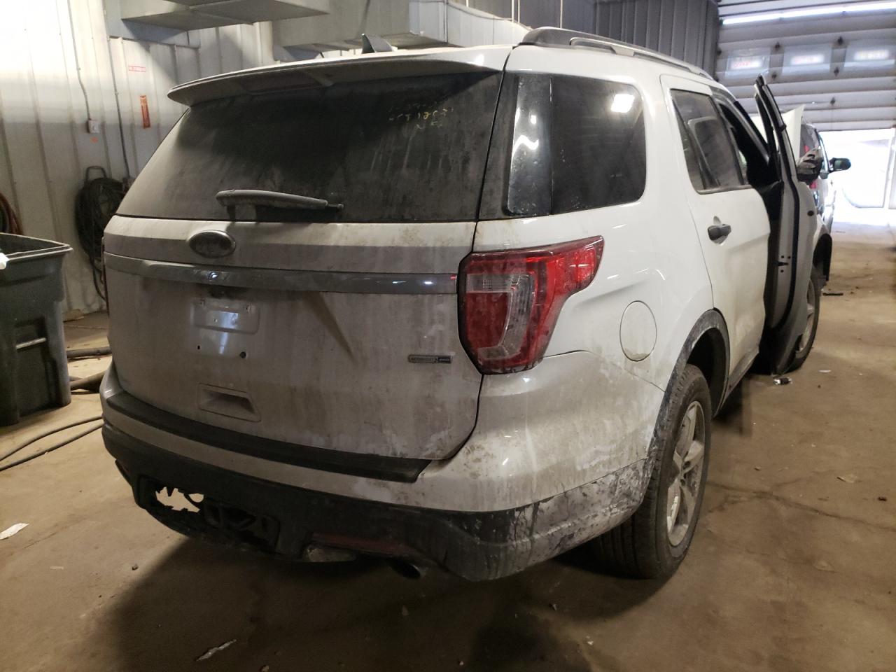 Photo 4 from auction – 2018 FORD EXPLORER with VIN 1FM5K8BH0JGC65569
