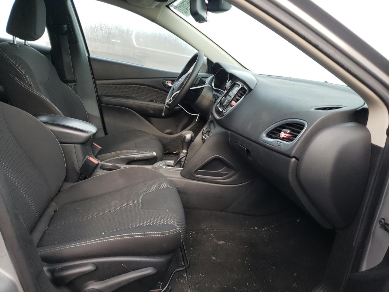Photo 5 from auction – 2016 DODGE DART SXT with VIN 1C3CDFBA0GD605122
