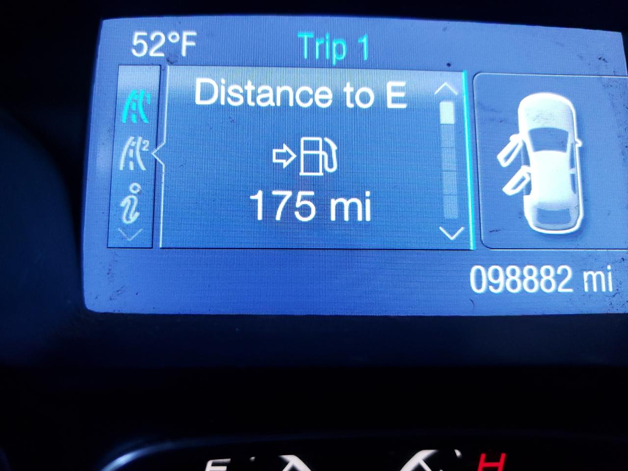 Photo 8 from auction – 2014 FORD FOCUS SE with VIN 1FADP3F27EL379968