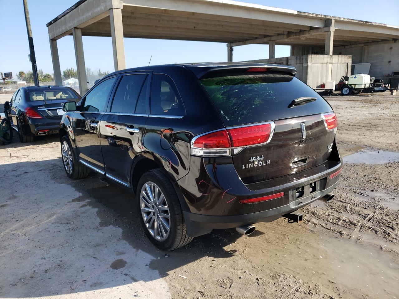 Photo 3 from auction – 2013 LINCOLN MKX with VIN 2LMDJ8JK8DBL30521