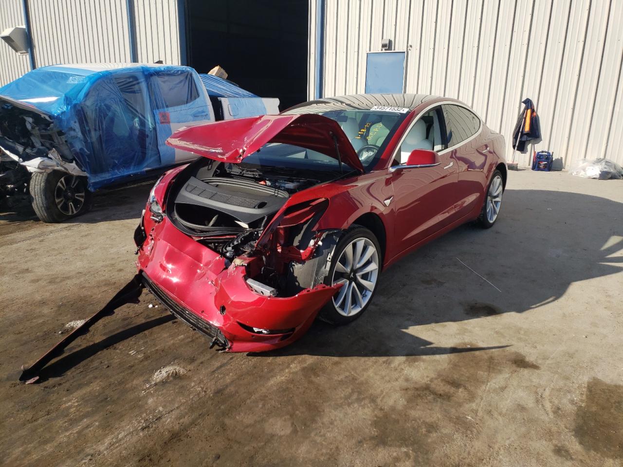 Photo 14 from auction – 2019 TESLA MODEL 3 with VIN 5YJ3E1EB9KF406913