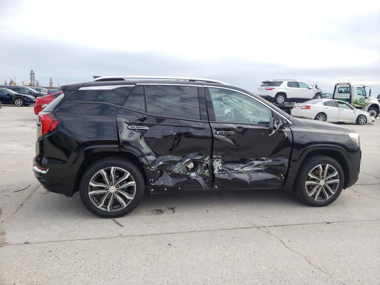 Photo 9 from auction – 2020 GMC TERRAIN DE with VIN 3GKALXEX5LL277183