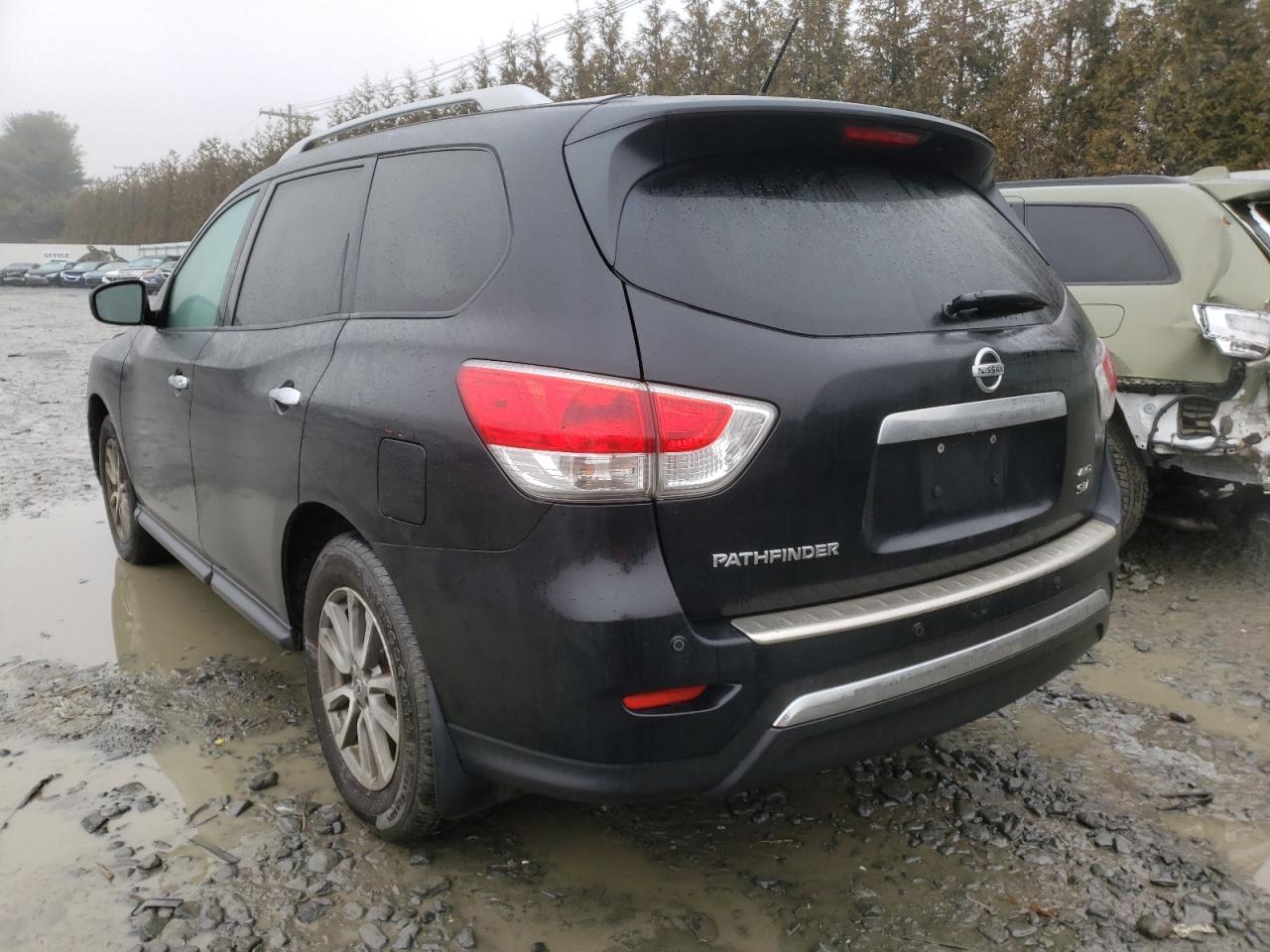 Photo 3 from auction – 2015 NISSAN PATHFINDER with VIN 5N1AR2MM4FC710329