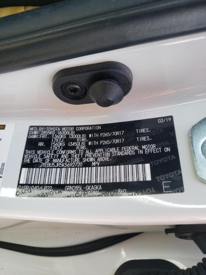 Photo 10 from auction – 2019 TOYOTA 4RUNNER SR with VIN JTEBU5JR5K5692720