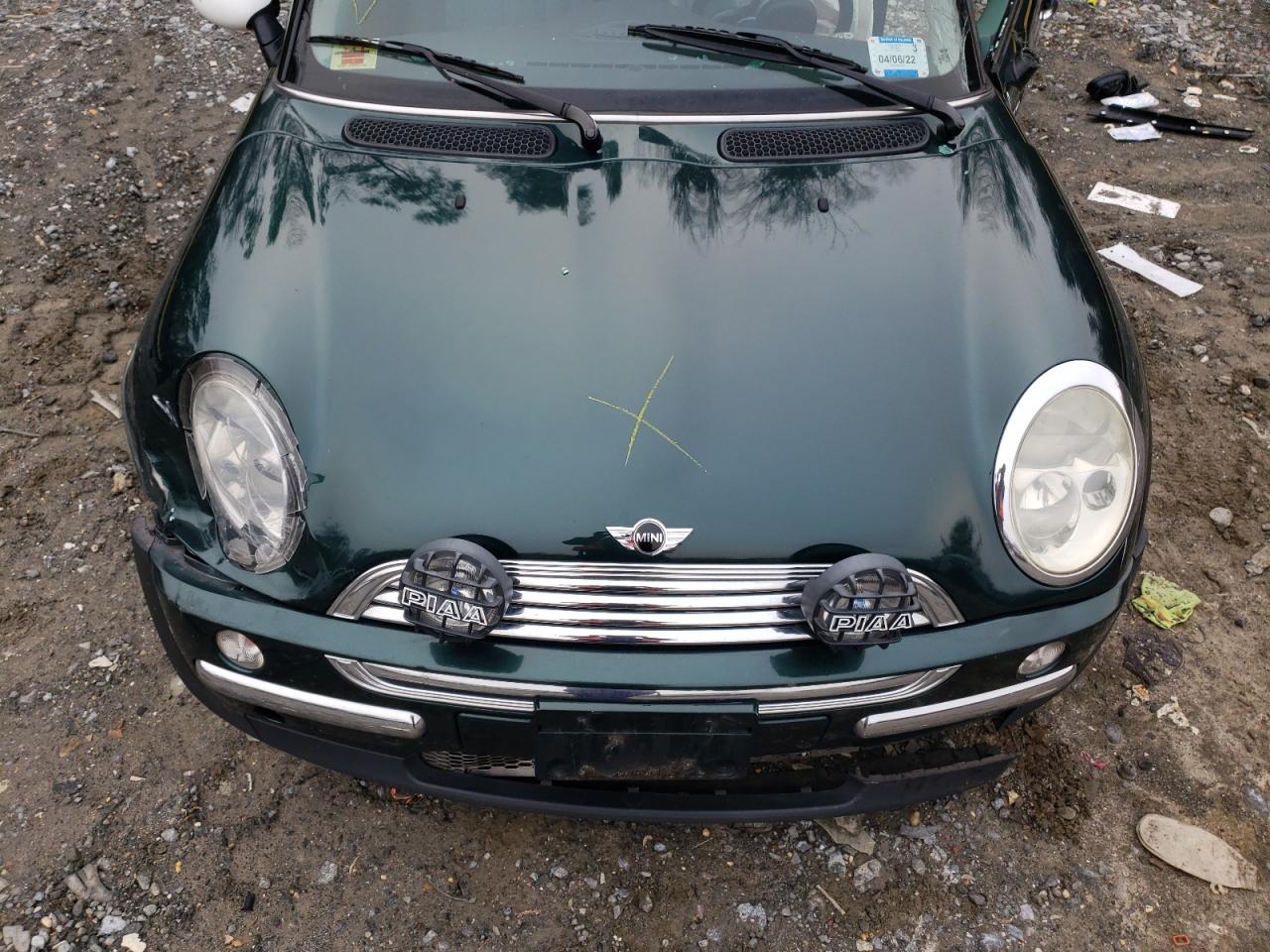 Photo 7 from auction – 2004 MINI COOPER with VIN WMWRC33434TC50111