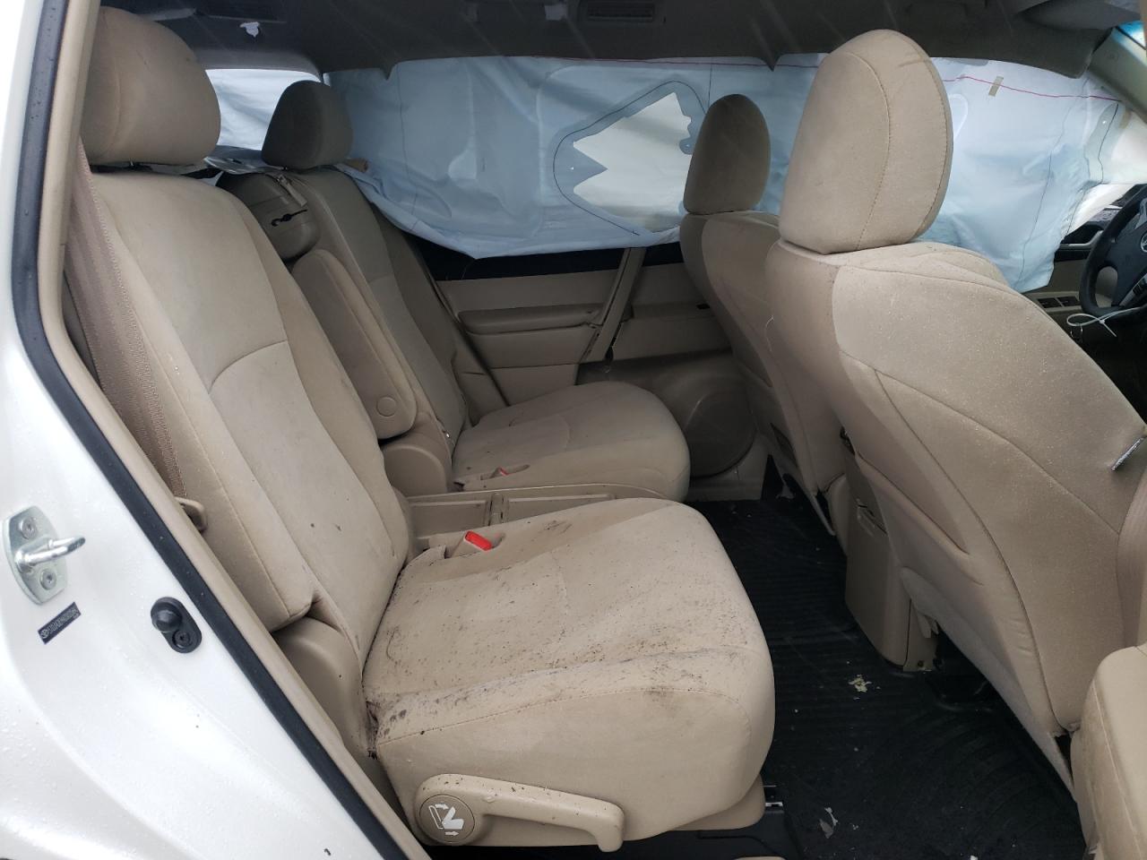 Photo 6 from auction – 2013 TOYOTA HIGHLANDER with VIN 5TDZA3EH4DS035843