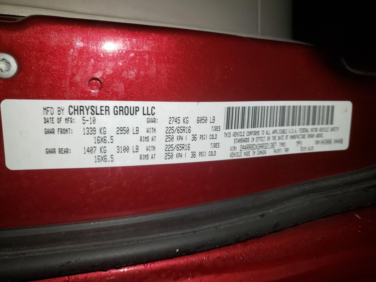 Photo 10 from auction – 2010 CHRYSLER TOWN & COU with VIN 2A4RR8DX3AR321387