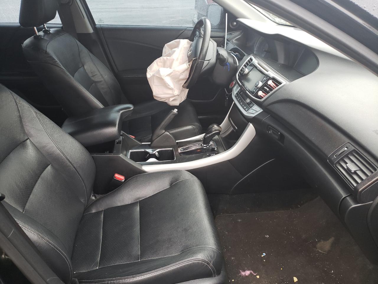 Photo 5 from auction – 2015 HONDA ACCORD EXL with VIN 1HGCR3F89FA010502