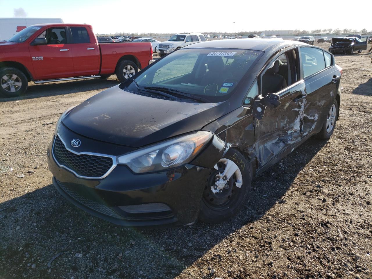 Photo 2 from auction – 2015 KIA FORTE LX with VIN KNAFK4A61F5390212