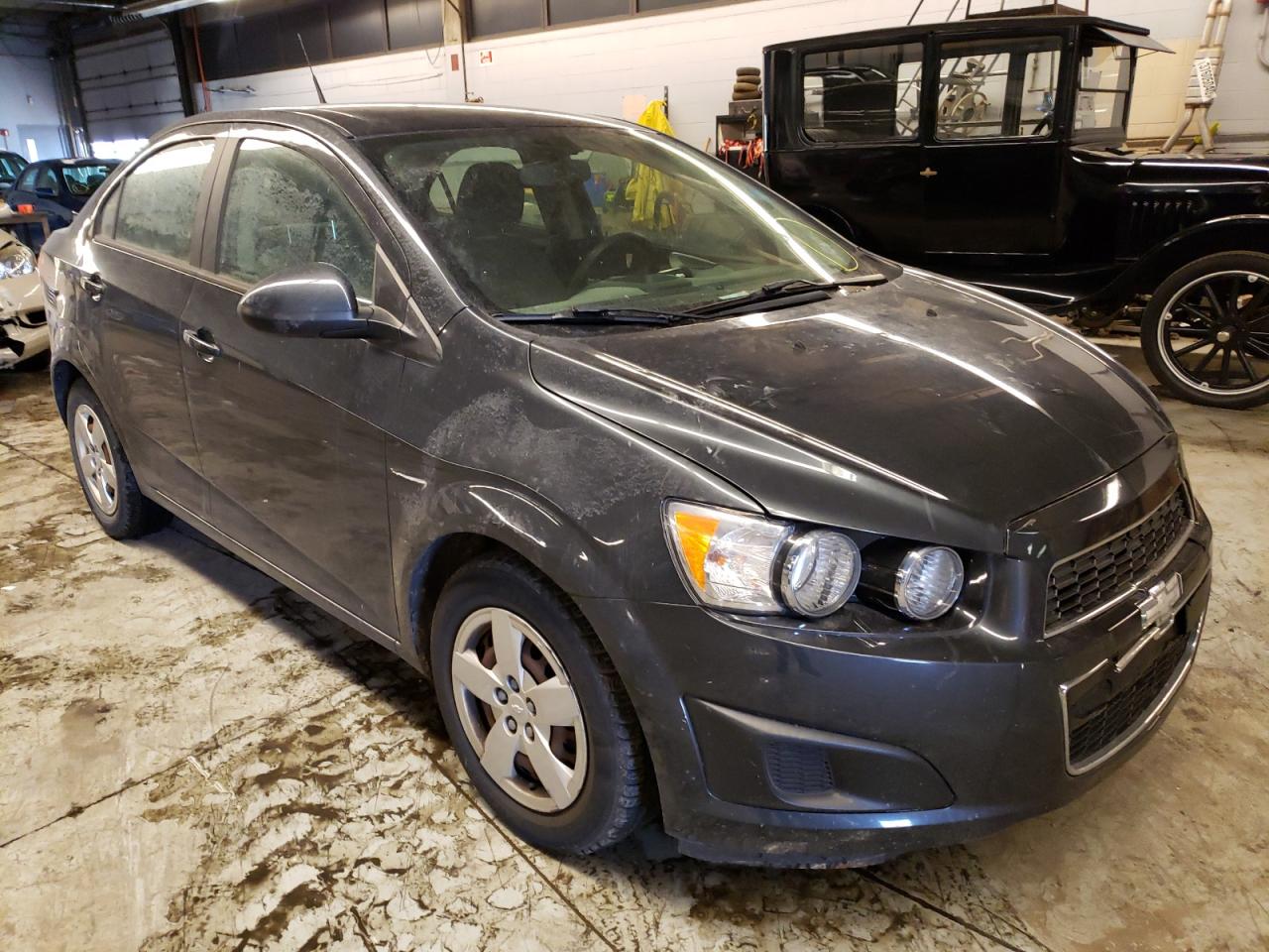 CHEVROLET SONIC LS 2014 con VIN 1G1JA5SH2E4171889 - Foto de la subasta