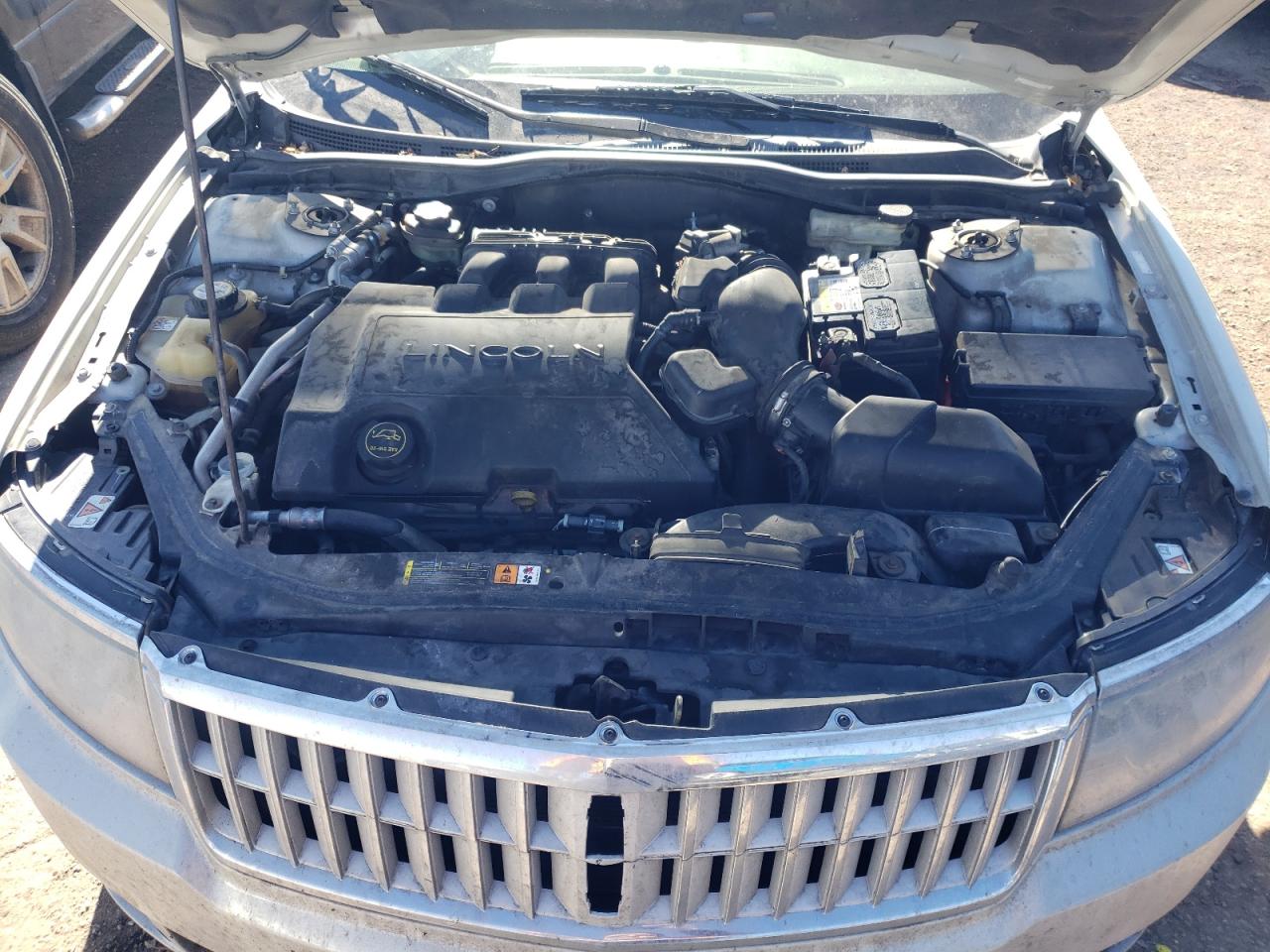 Photo 7 from auction – 2008 LINCOLN MKZ with VIN 3LNHM26T28R603463