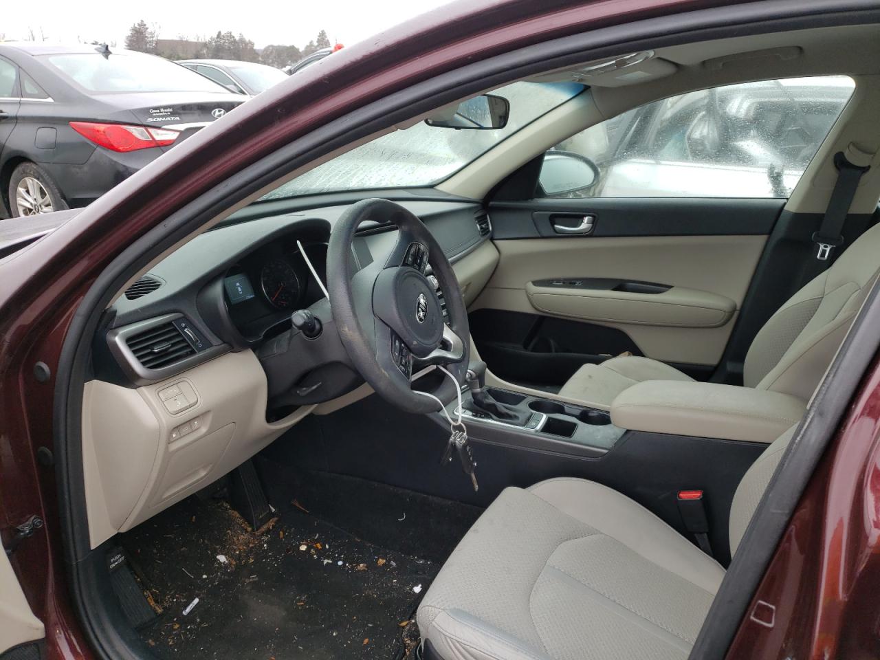 Photo 5 from auction – 2018 KIA OPTIMA LX with VIN 5XXGT4L39JG263347