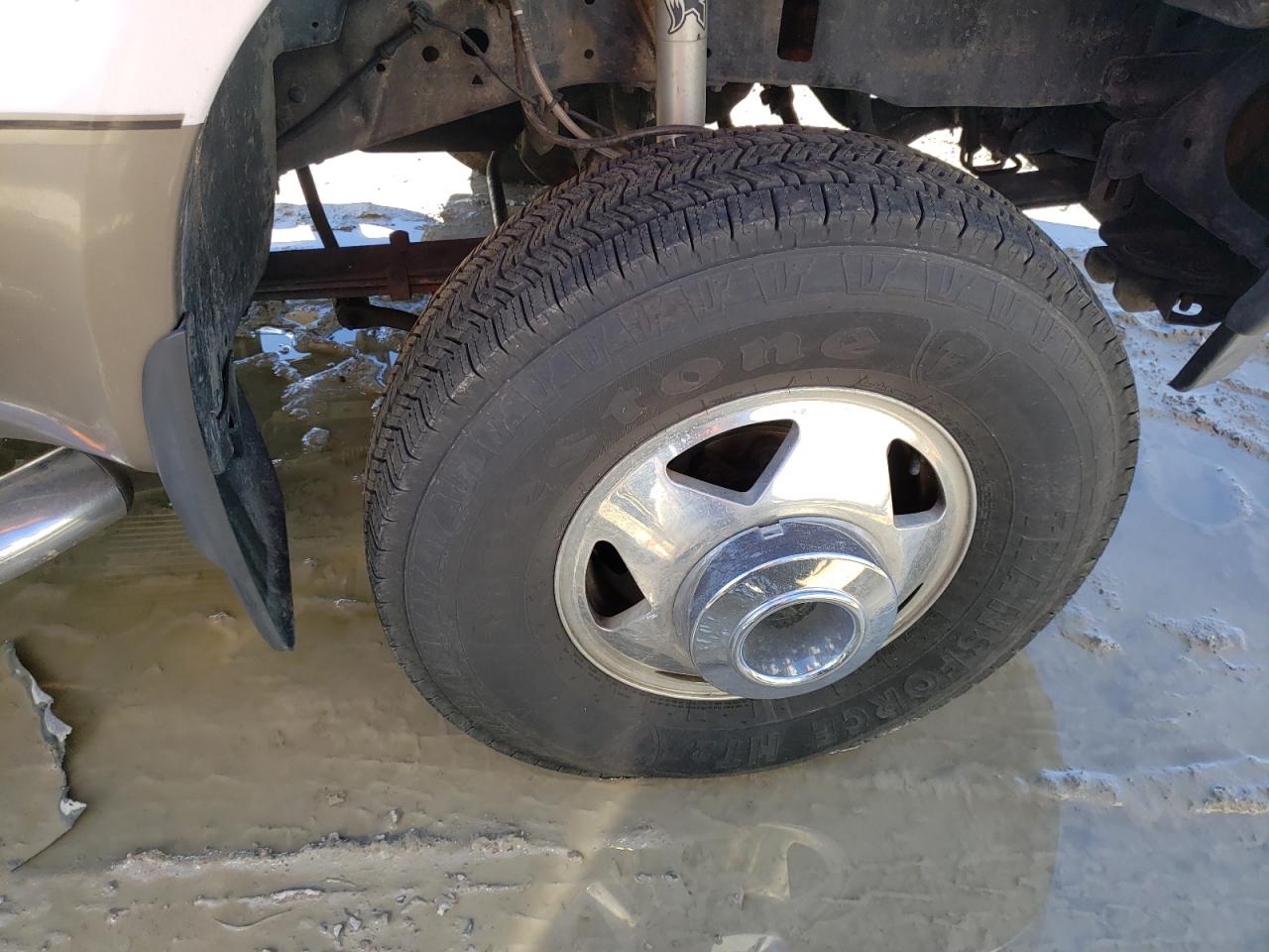 Photo 9 from auction – 2002 FORD F350 SUPER with VIN 1FTWW33F92EC73065