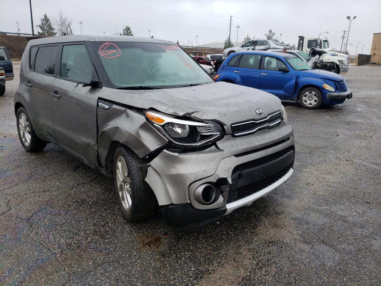 KIA SOUL + 2017 с VIN KNDJP3A50H7441822 - Фото с аукциона