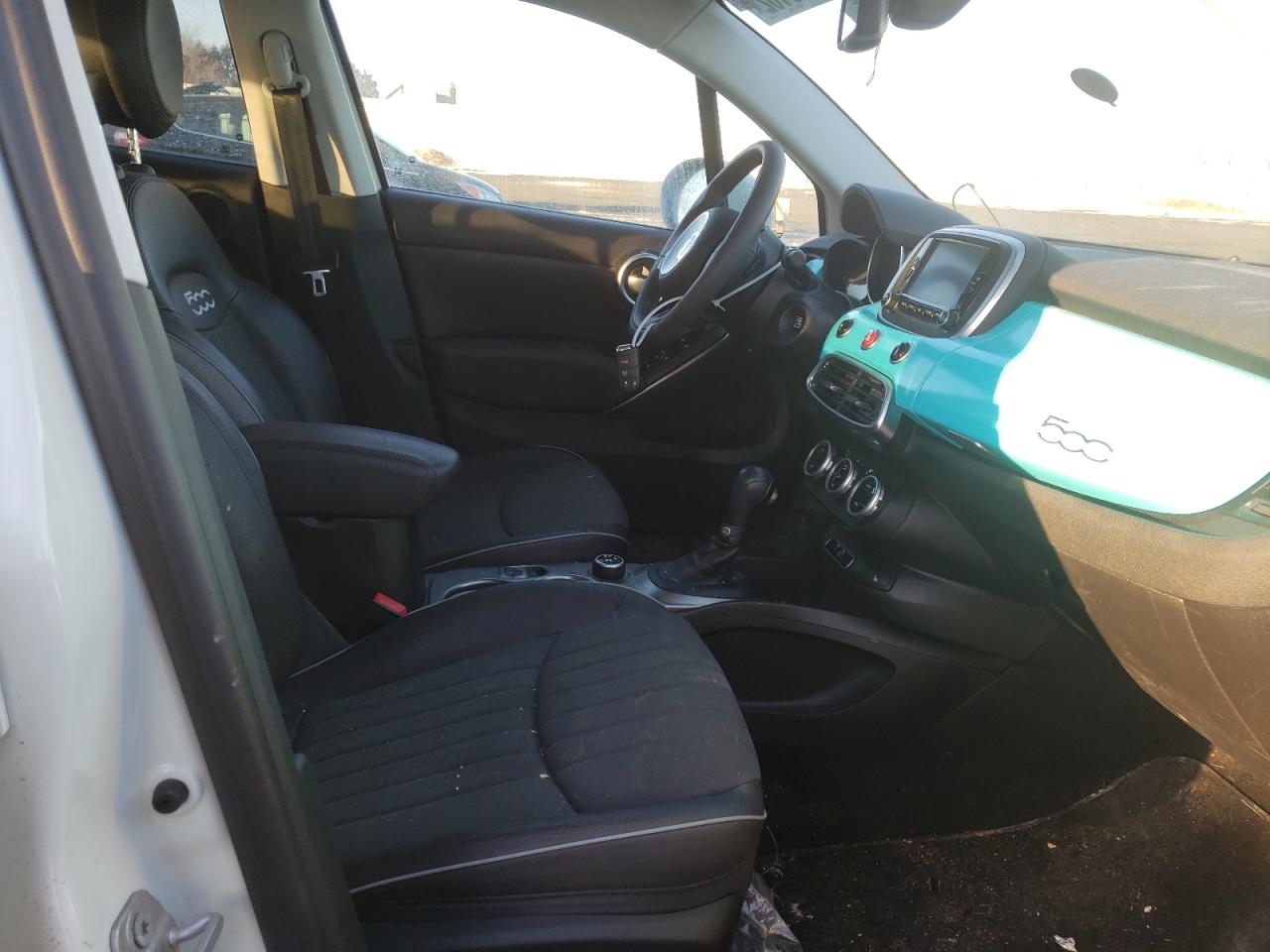Photo 5 from auction – 2016 FIAT 500X LOUNG with VIN ZFBCFXDT1GP347916