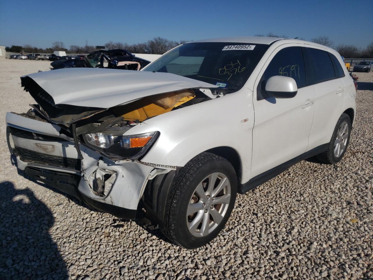 Photo 2 from auction – 2013 MITSUBISHI OUTLANDER with VIN 4A4AP3AU2DE004376