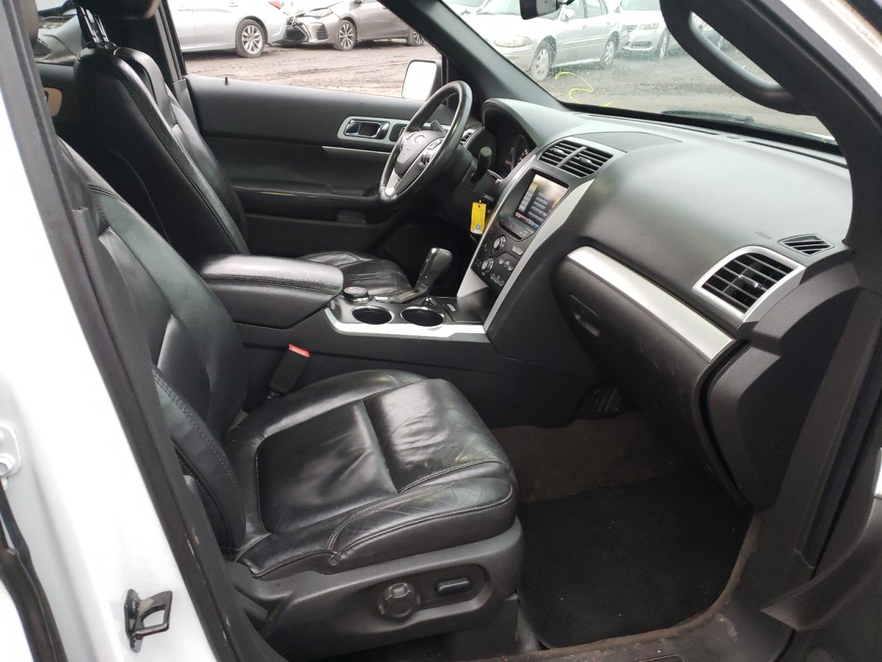 Photo 5 from auction – 2013 FORD EXPLORER X with VIN 1FM5K8D83DGA93880