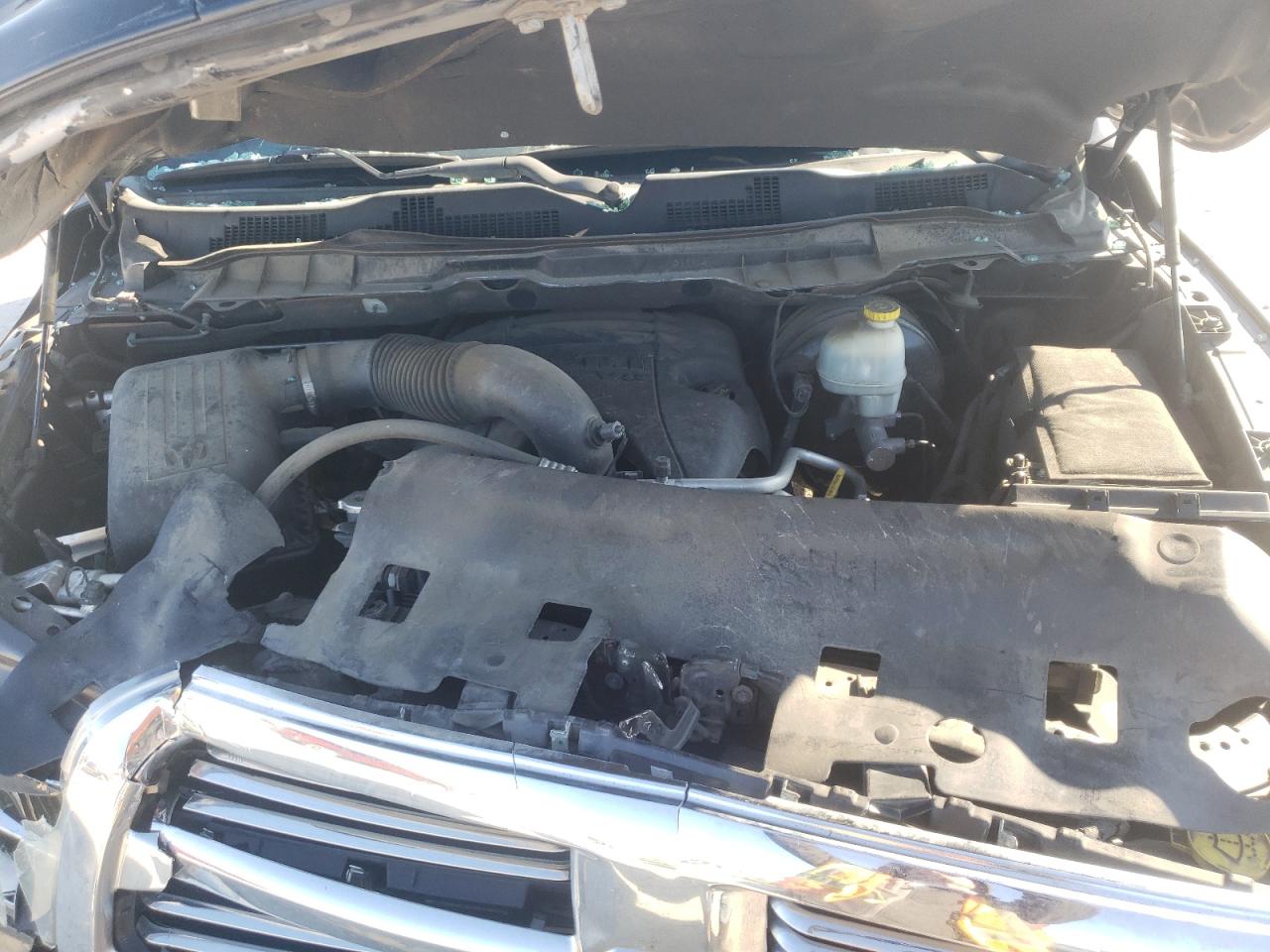 Photo 7 from auction – 2014 RAM 1500 SLT with VIN 1C6RR6LTXES222358
