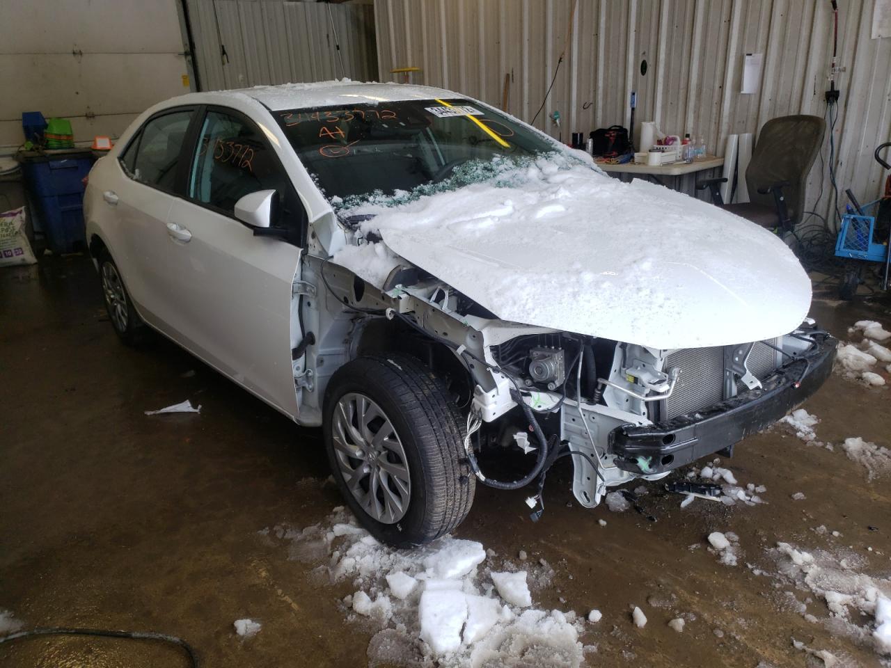 TOYOTA COROLLA L 2019 with VIN 2T1BURHE0KC238778 - Photo from auction