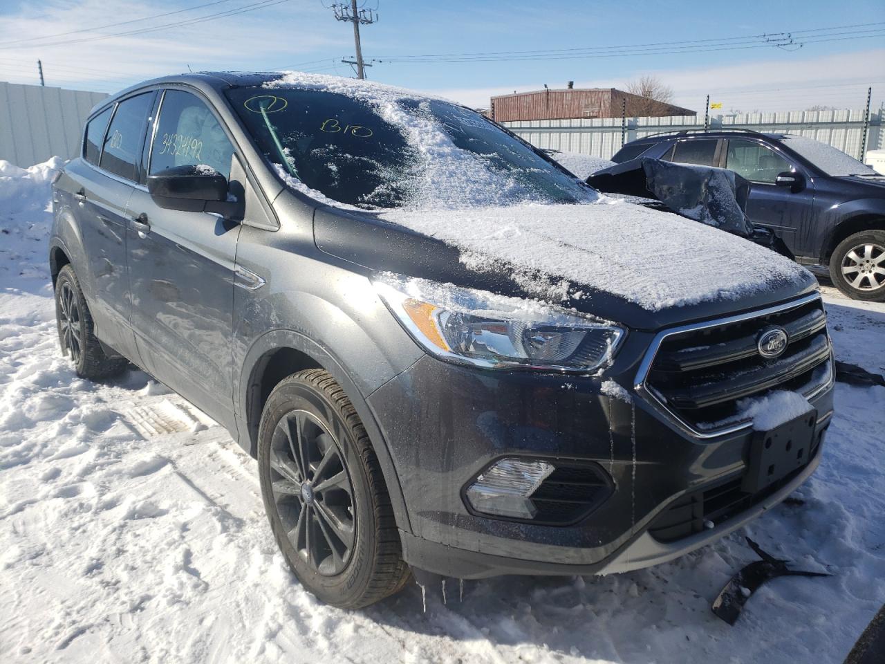 Photo 1 from auction – 2017 FORD ESCAPE SE with VIN 1FMCU0GD7HUA82531