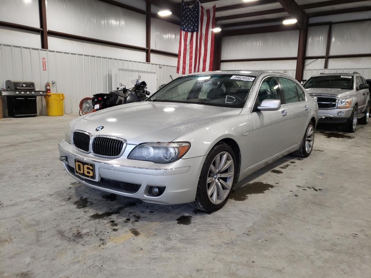 Zdjęcie 2 z aukcji – 2007 BMW 750 z VIN WBAHN835X7DT75923