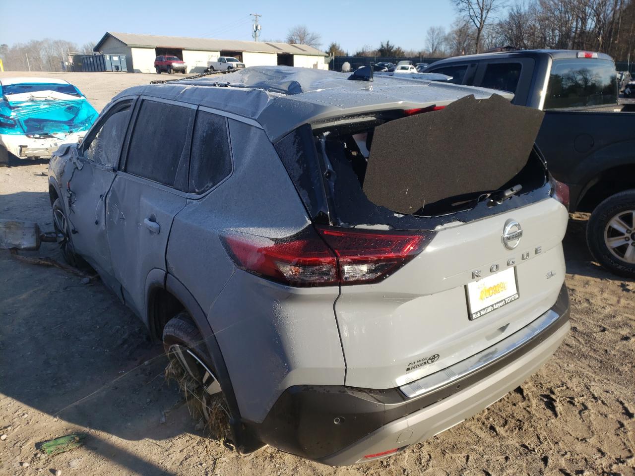 Photo 3 from auction – 2021 NISSAN ROGUE SL with VIN 5N1AT3CA4MC800754