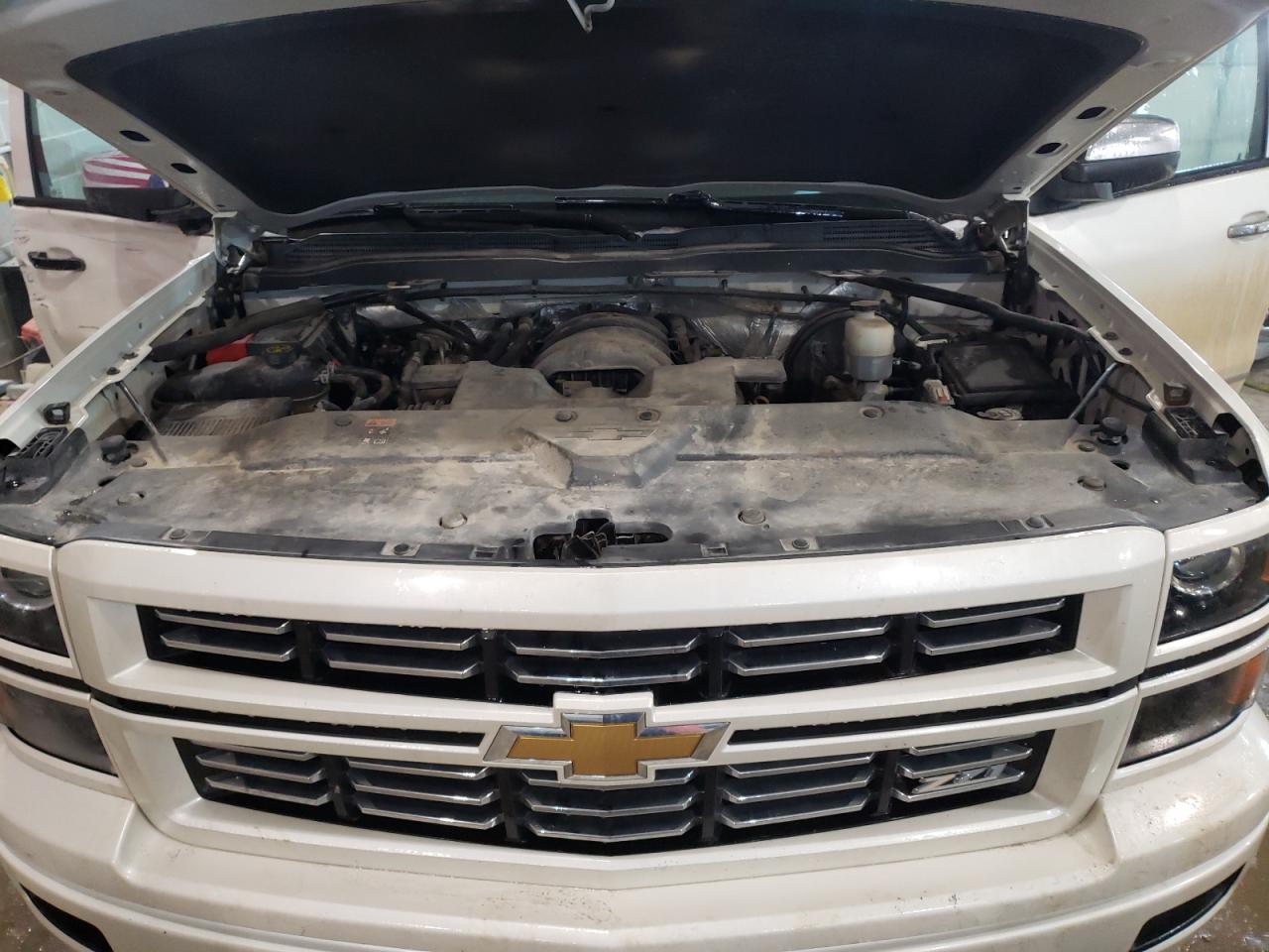 Photo 7 from auction – 2015 CHEVROLET SILVERADO with VIN 3GCUKREC2FG309797