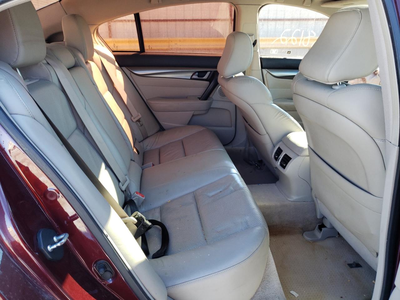 Photo 6 from auction – 2011 ACURA TL with VIN 19UUA8F56BA008988