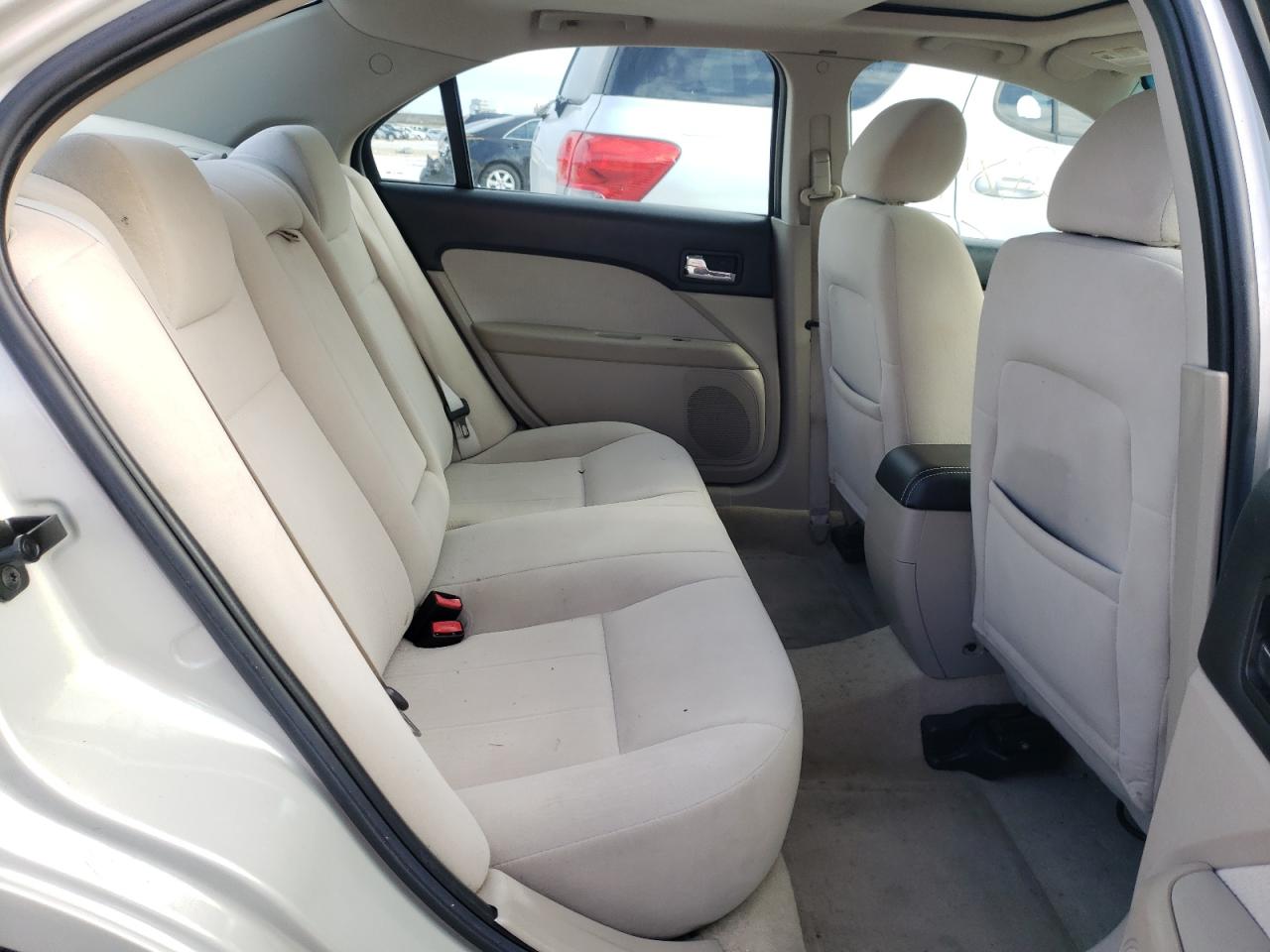 Photo 6 from auction – 2008 MERCURY MILAN with VIN 3MEHM071X8R616286