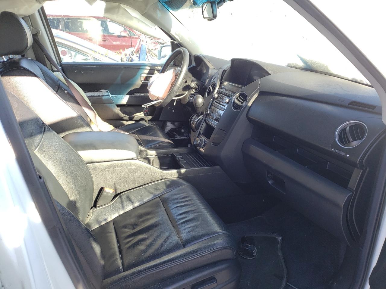 Photo 5 from auction – 2012 HONDA PILOT TOUR with VIN 5FNYF4H91CB505983