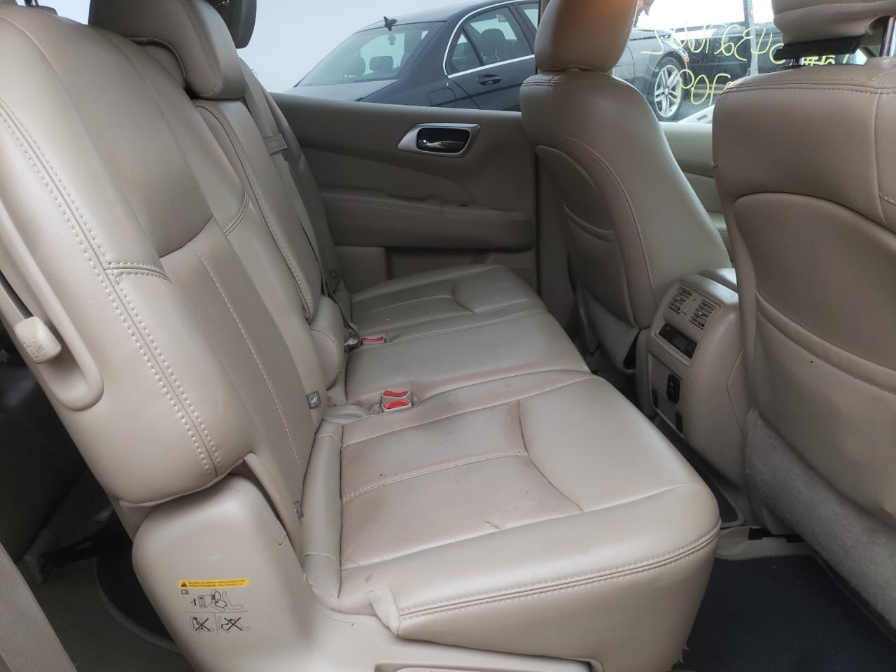 Photo 6 from auction – 2015 NISSAN PATHFINDER with VIN 5N1AR2MMXFC699370