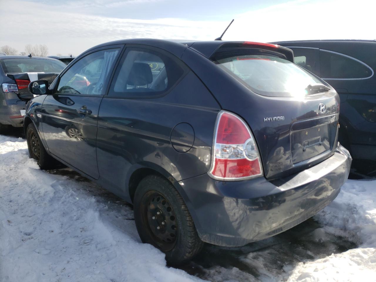 Photo 3 from auction – 2011 HYUNDAI ACCENT SE with VIN KMHCN3BC6BU206230