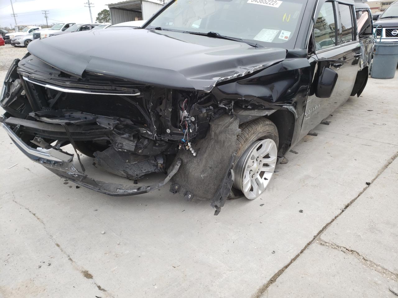 Photo 9 from auction – 2015 CHEVROLET SUBURBAN C with VIN 1GNSCJKC6FR278734