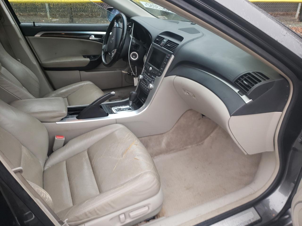 Photo 5 from auction – 2008 ACURA TL with VIN 19UUA66268A002675