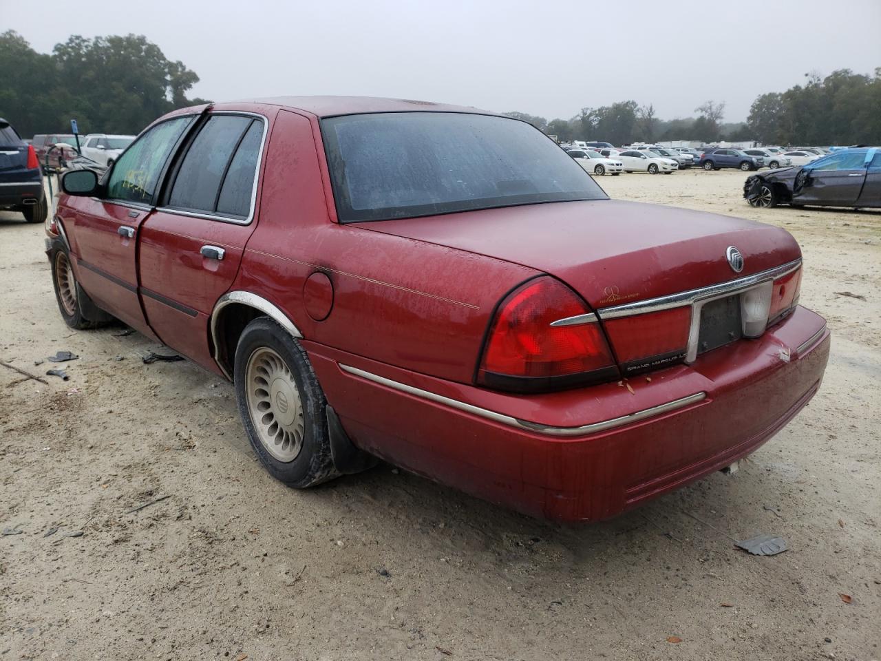 Photo 3 from auction – 2001 MERCURY GRAND MARQ with VIN 2MEFM75W11X649196