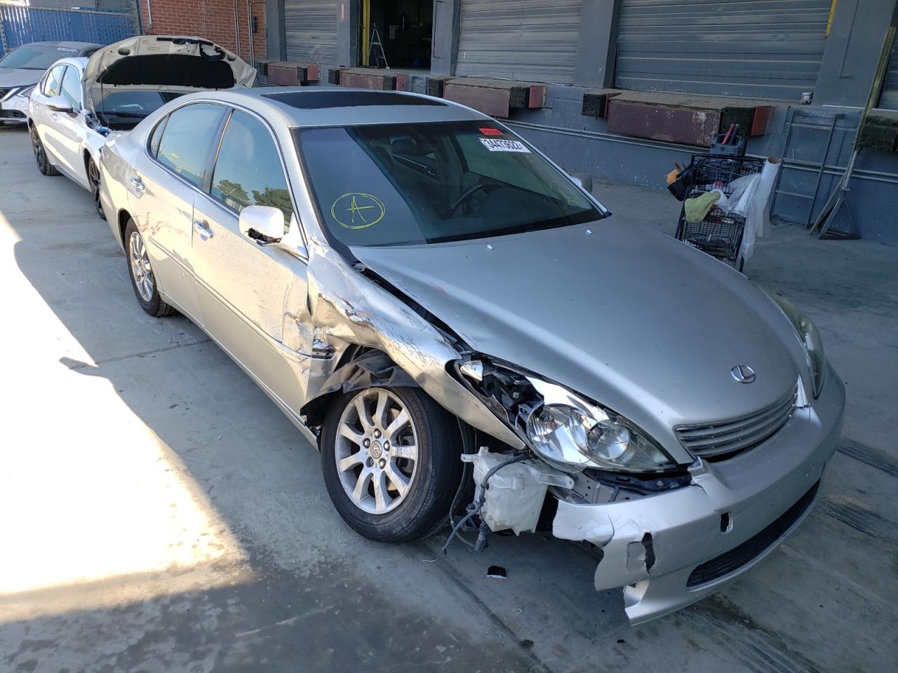 LEXUS ES 330 2004 with VIN JTHBA30G445030761 - Photo from auction