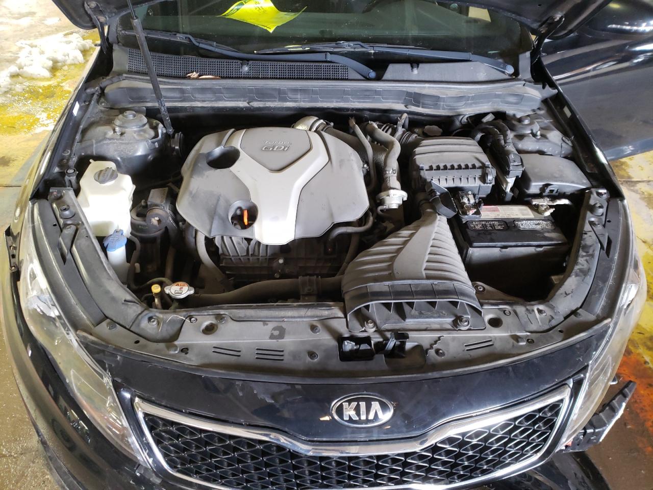 Photo 7 from auction – 2013 KIA OPTIMA SX with VIN 5XXGR4A61DG104273