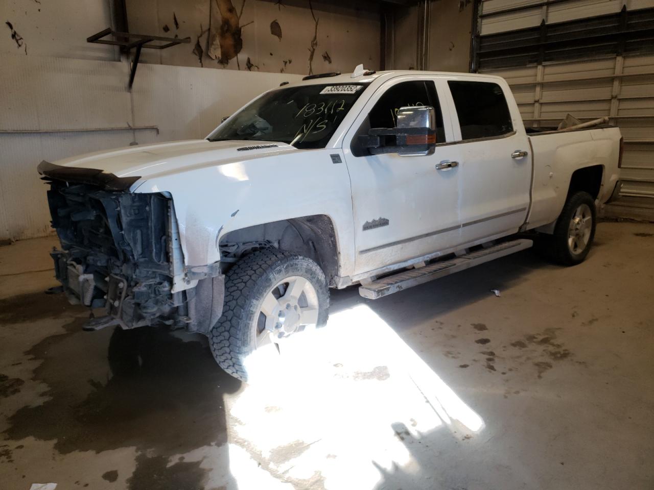 Photo 2 from auction – 2016 CHEVROLET SILVERADO with VIN 1GC4K1E87GF143874