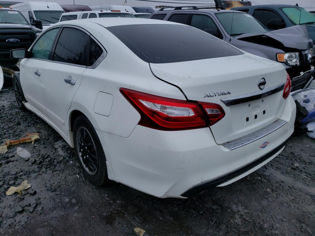 Photo 3 from auction – 2017 NISSAN ALTIMA 2.5 with VIN 1N4AL3AP9HC136331
