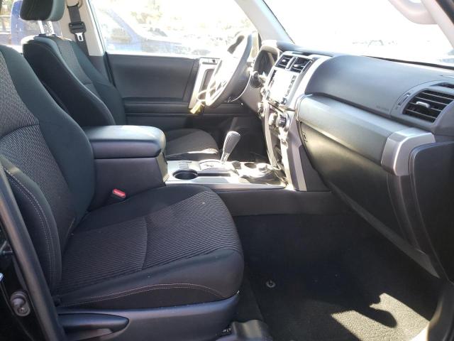 Photo 5 from auction – 2021 TOYOTA 4RUNNER SR with VIN JTEBU5JR5M5966727