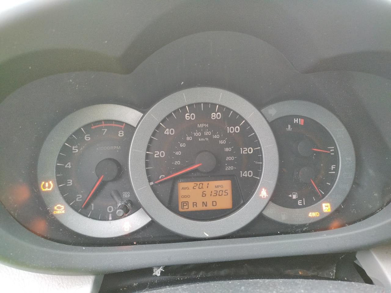 Photo 8 from auction – 2011 TOYOTA RAV4 LIMIT with VIN 2T3DF4DV7BW099184