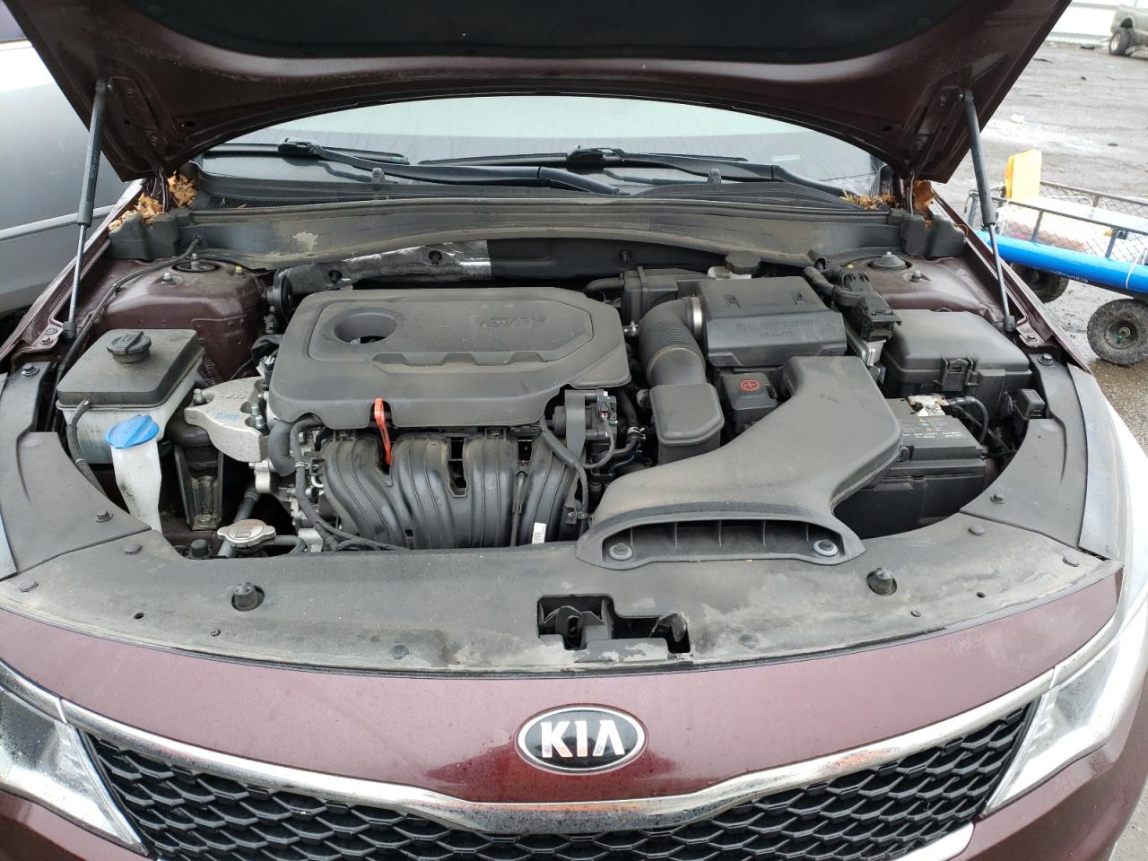 Photo 7 from auction – 2018 KIA OPTIMA LX with VIN 5XXGT4L39JG263347