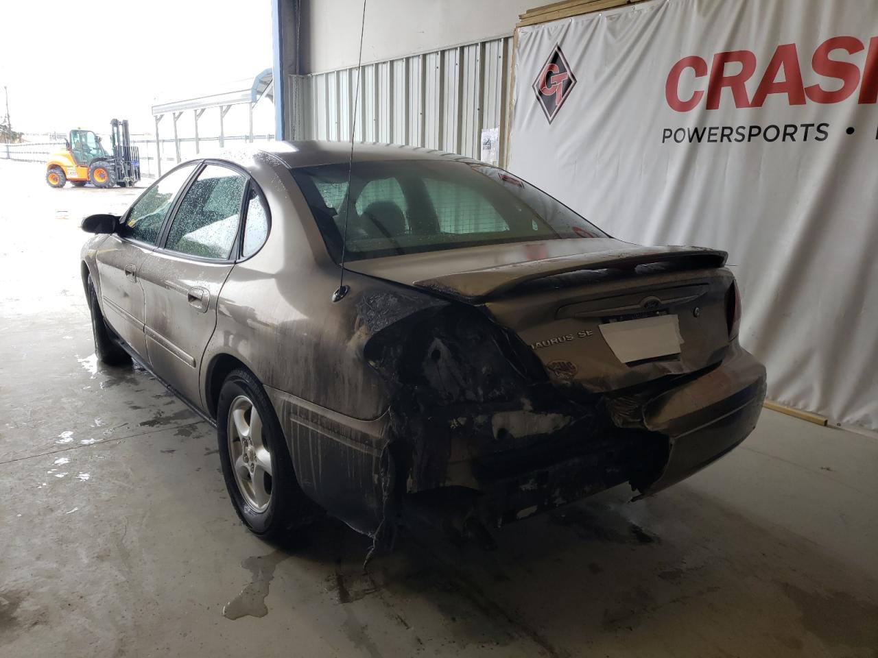 Photo 3 from auction – 2004 FORD TAURUS SE with VIN 1FAFP53U54A133795