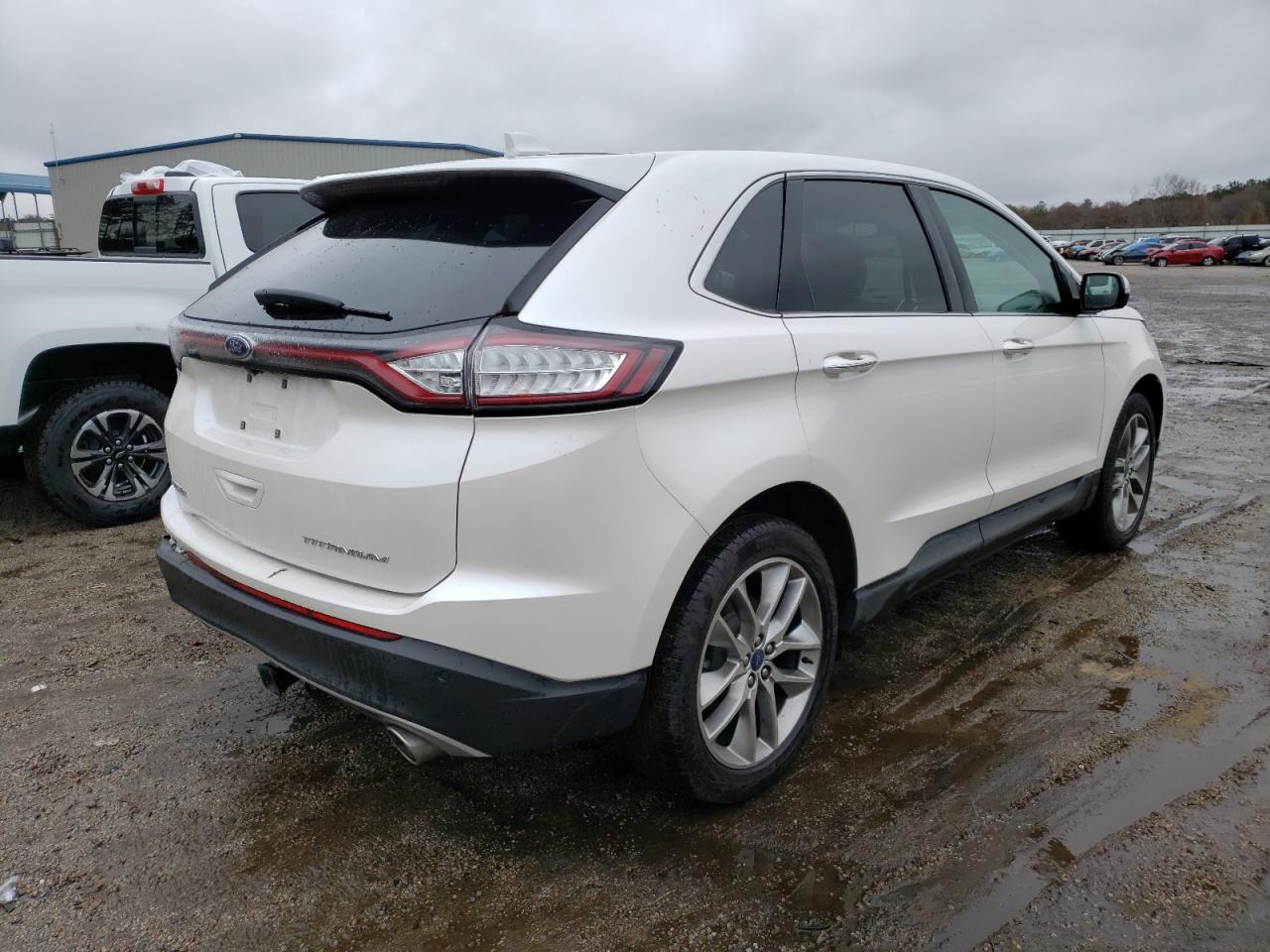 Photo 4 from auction – 2018 FORD EDGE TITAN with VIN 2FMPK3K85JBB66698