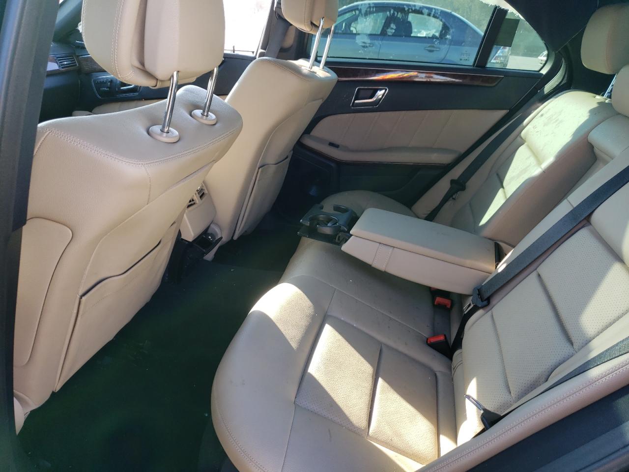 Photo 6 from auction – 2011 MERCEDES-BENZ E 350 4MAT with VIN WDDHF8HB2BA459510
