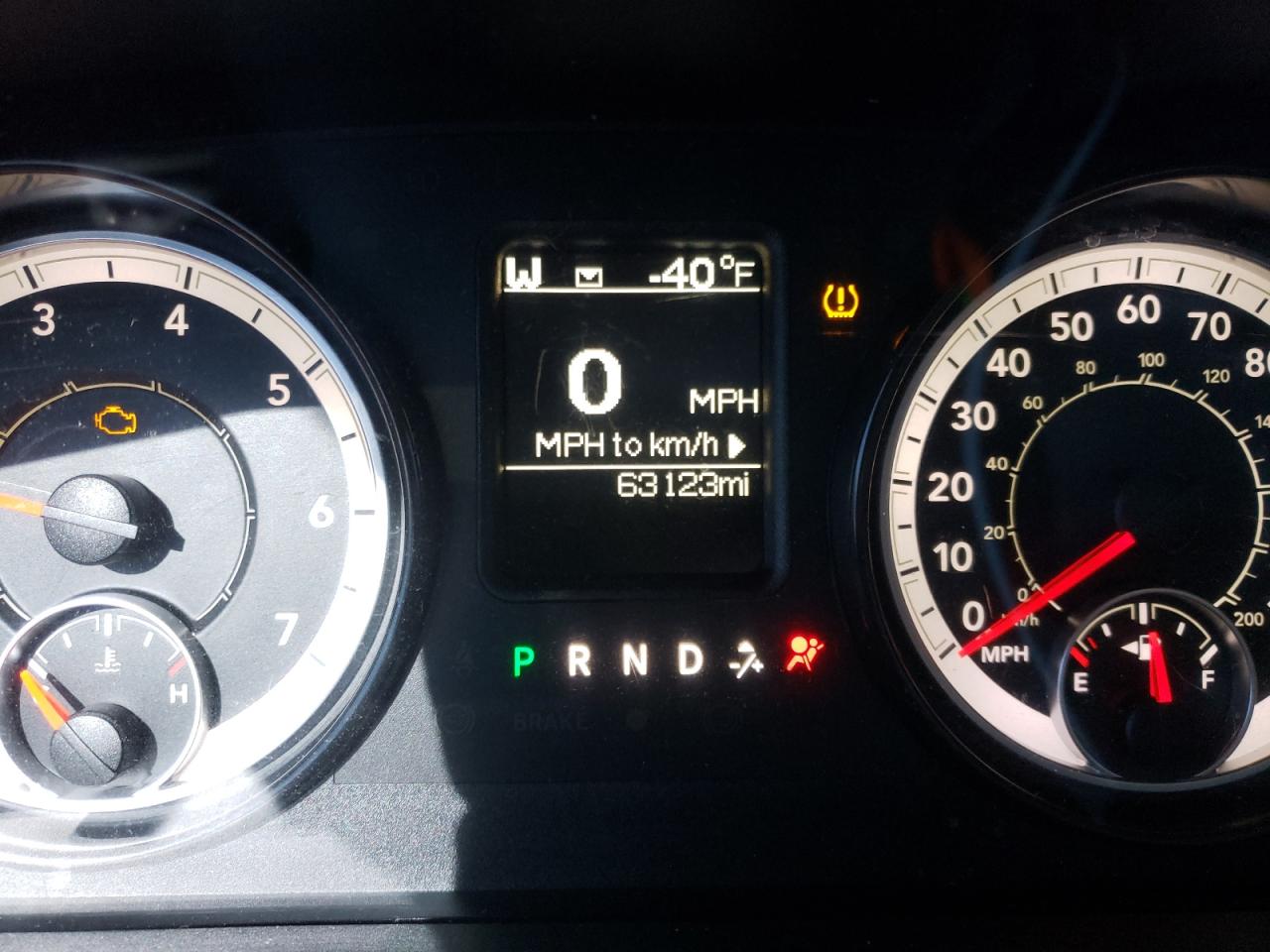 Photo 8 from auction – 2016 RAM 1500 ST with VIN 1C6RR7FT7GS294946