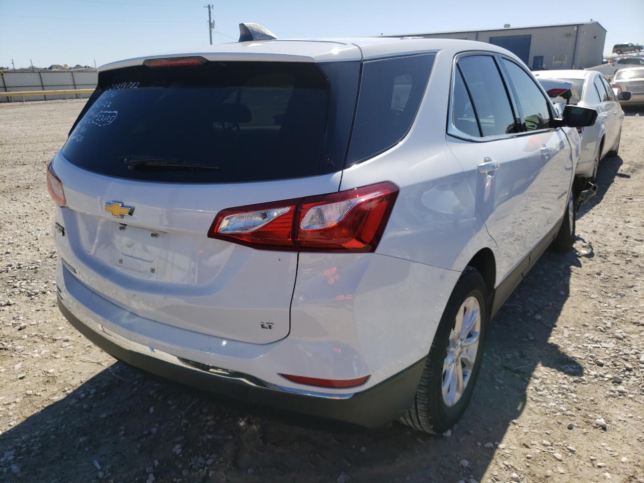 Photo 4 from auction – 2018 CHEVROLET EQUINOX LT with VIN 3GNAXJEV2JL411471