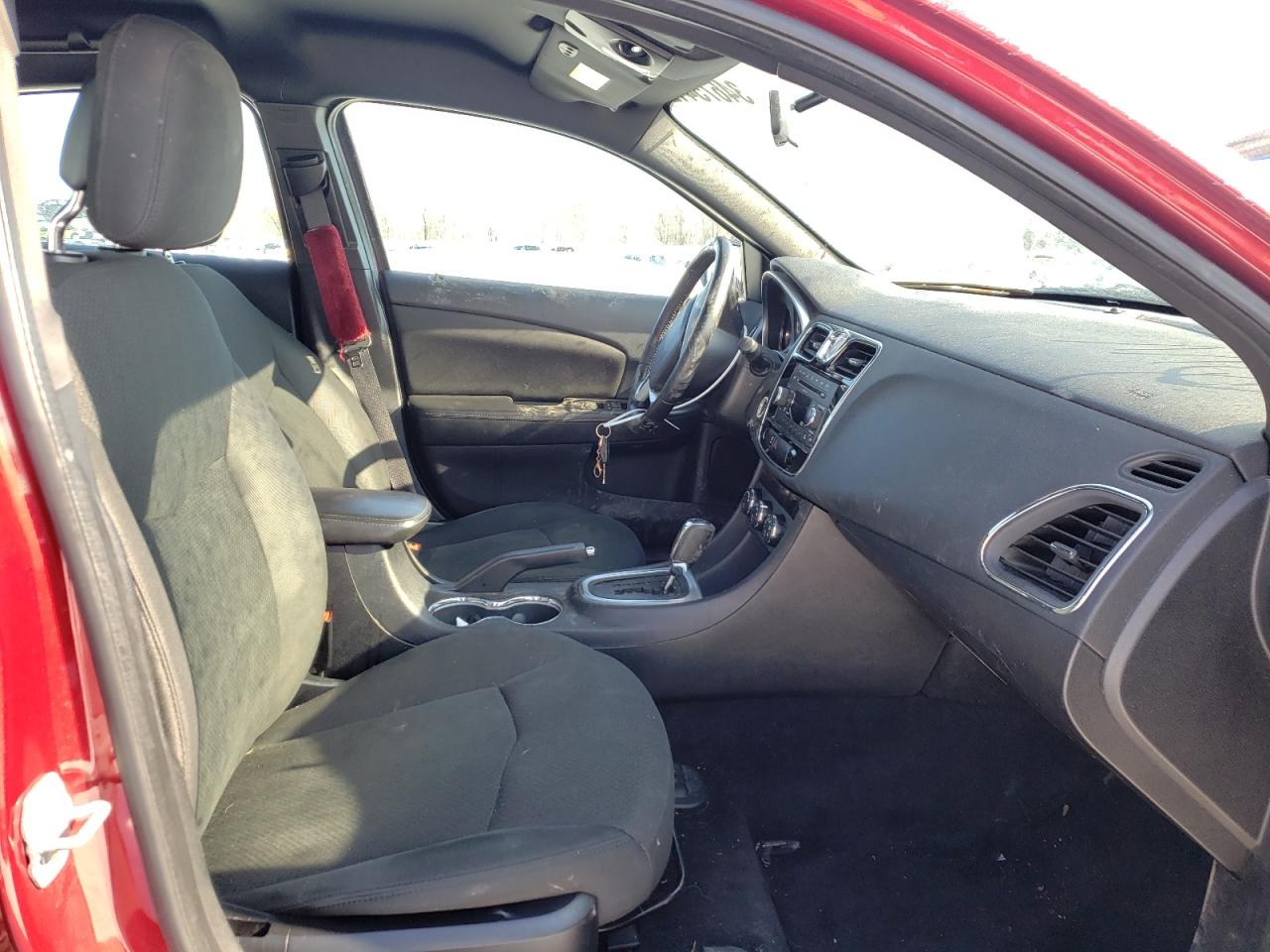 Photo 5 from auction – 2011 CHRYSLER 200 TOURIN with VIN 1C3BC1FB6BN503976