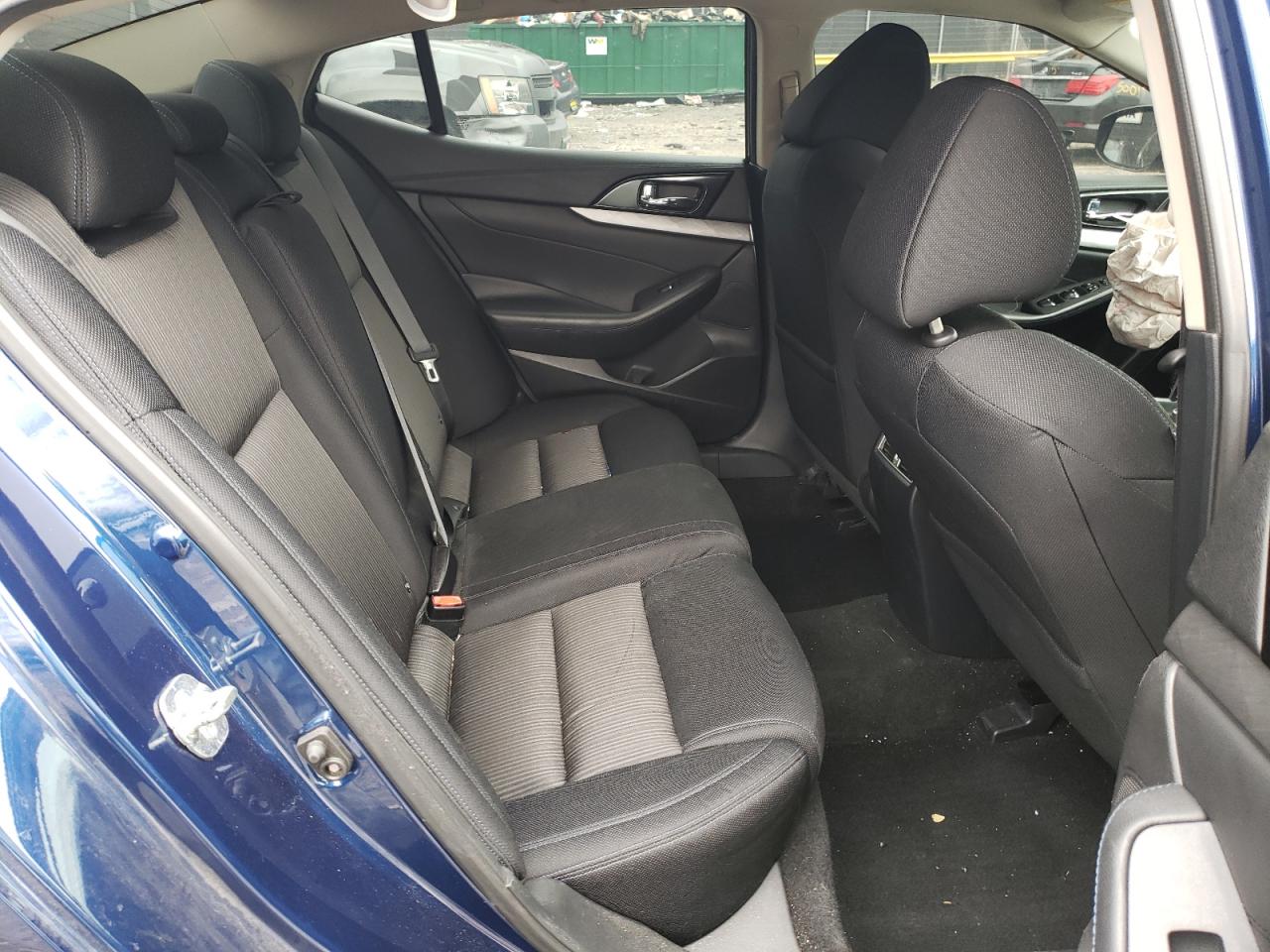 Photo 6 from auction – 2017 NISSAN MAXIMA 3.5 with VIN 1N4AA6AP4HC445678