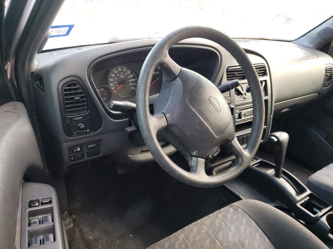 Photo 9 from auction – 1998 NISSAN PATHFINDER with VIN JN8AR05S0WW288150
